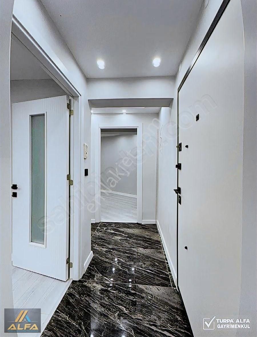 Akıncılar Mah. 120 M² Kapalı Mutfak Satılık 3+1 Fırsat Daire - Görsel 9