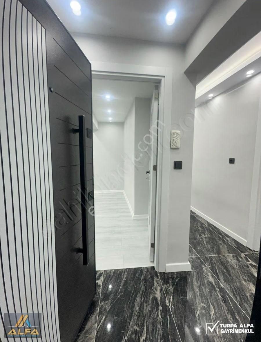 Akıncılar Mah. 120 M² Kapalı Mutfak Satılık 3+1 Fırsat Daire - Görsel 8