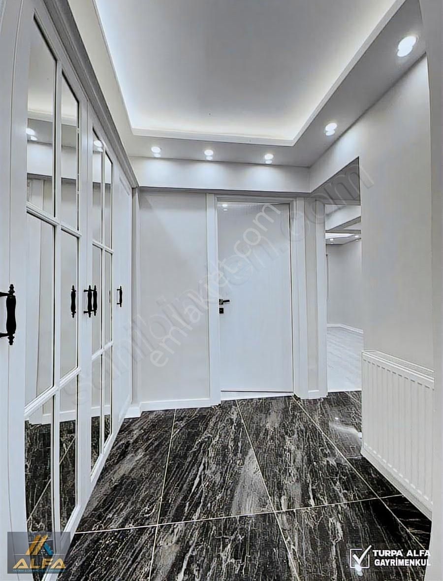 Akıncılar Mah. 120 M² Kapalı Mutfak Satılık 3+1 Fırsat Daire - Görsel 4