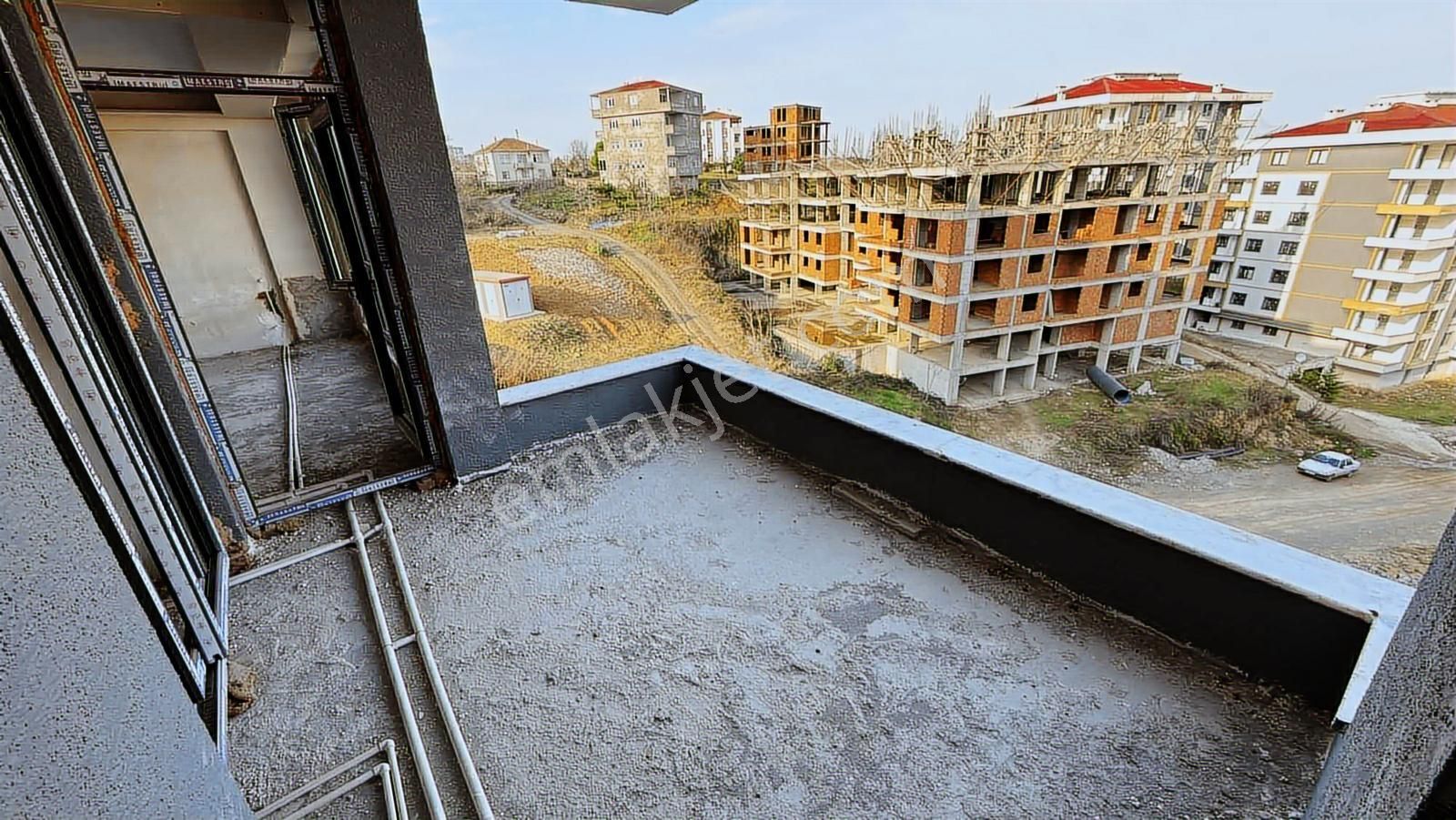 Yatırımlık Fırsatın Fırsatı 3+1 Deniz Manzaralı Daire - Görsel 13