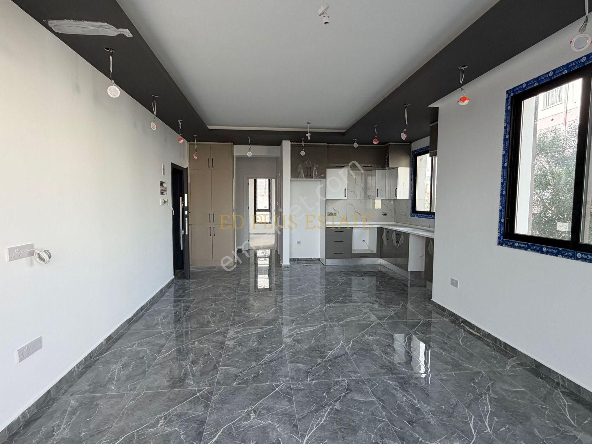 Lefkoşa Marmara Bölgesinde Ebeveyn Banyolu Satılık 2+1 Daireler - Görsel 3