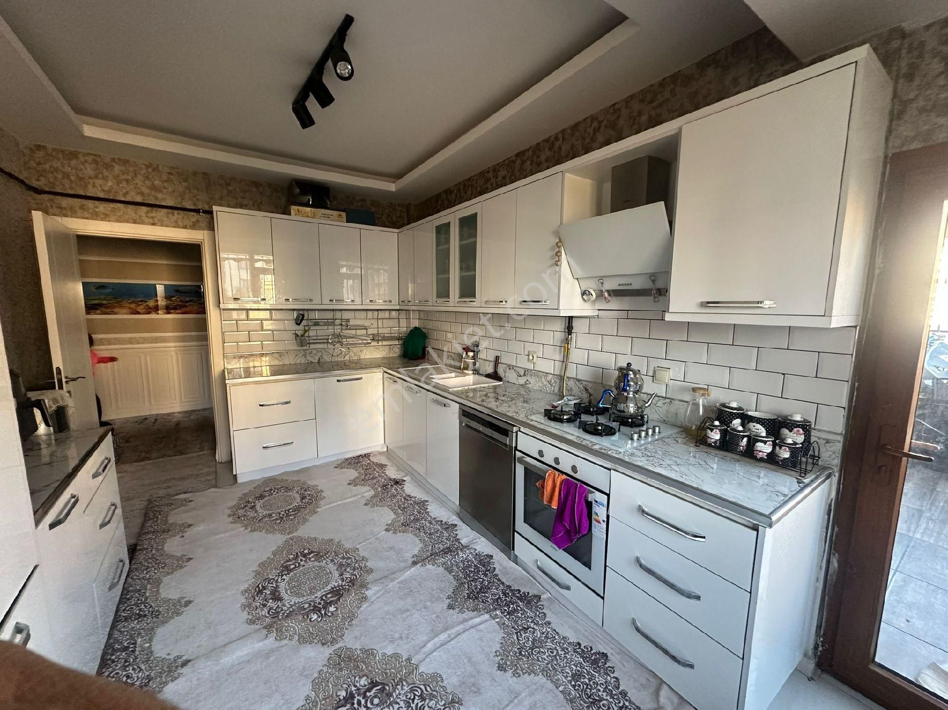 İmambakır Harika Konumlu 4+1 Köşe Başı Ara Kat Daire - Görsel 11