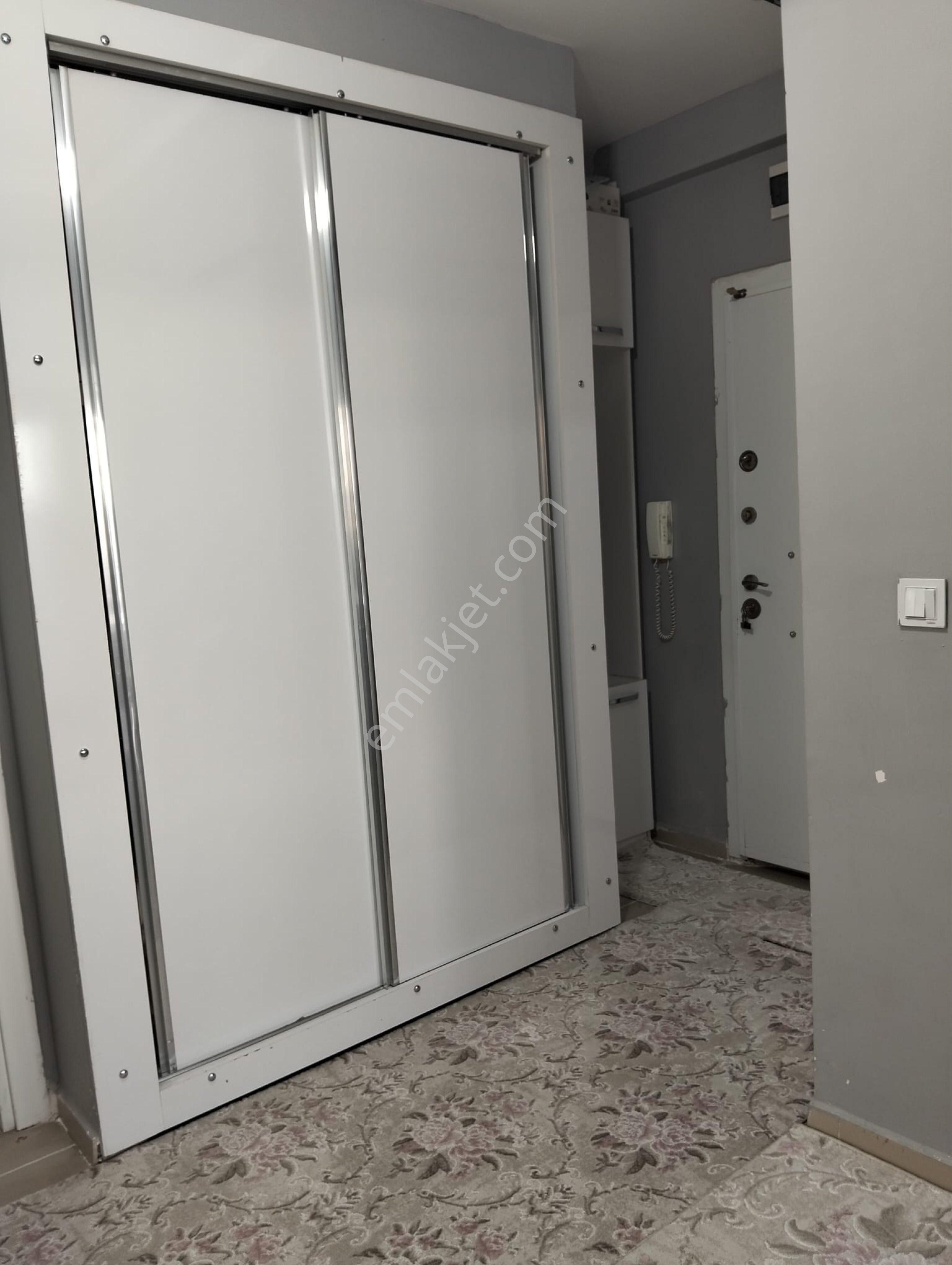 2+1 Bağcılarda Fırsat Daire - Görsel 3
