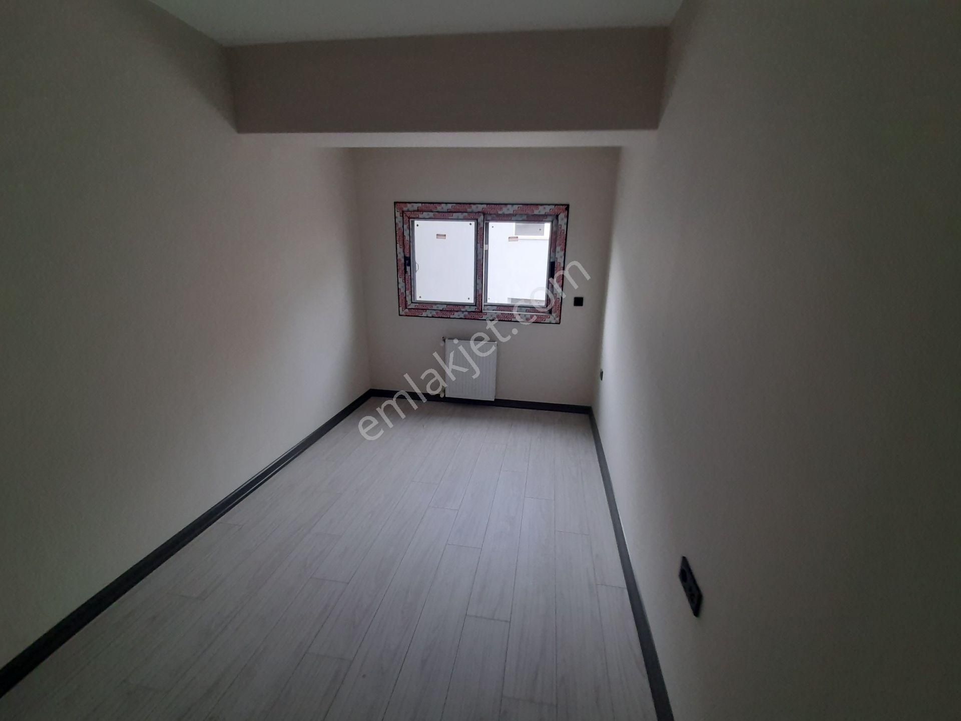 Karşıyaka Girne Bulvarı Üzerinde Sıfır Asansörlü Otoparklı Satılık Daire - Görsel 17