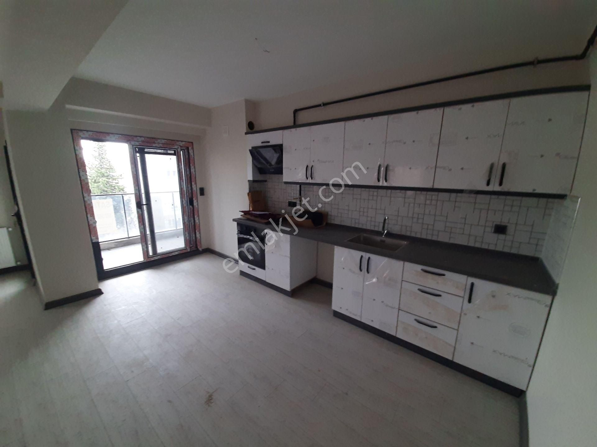 Karşıyaka Girne Bulvarı Üzerinde Sıfır Asansörlü Otoparklı Satılık Daire - Görsel 6