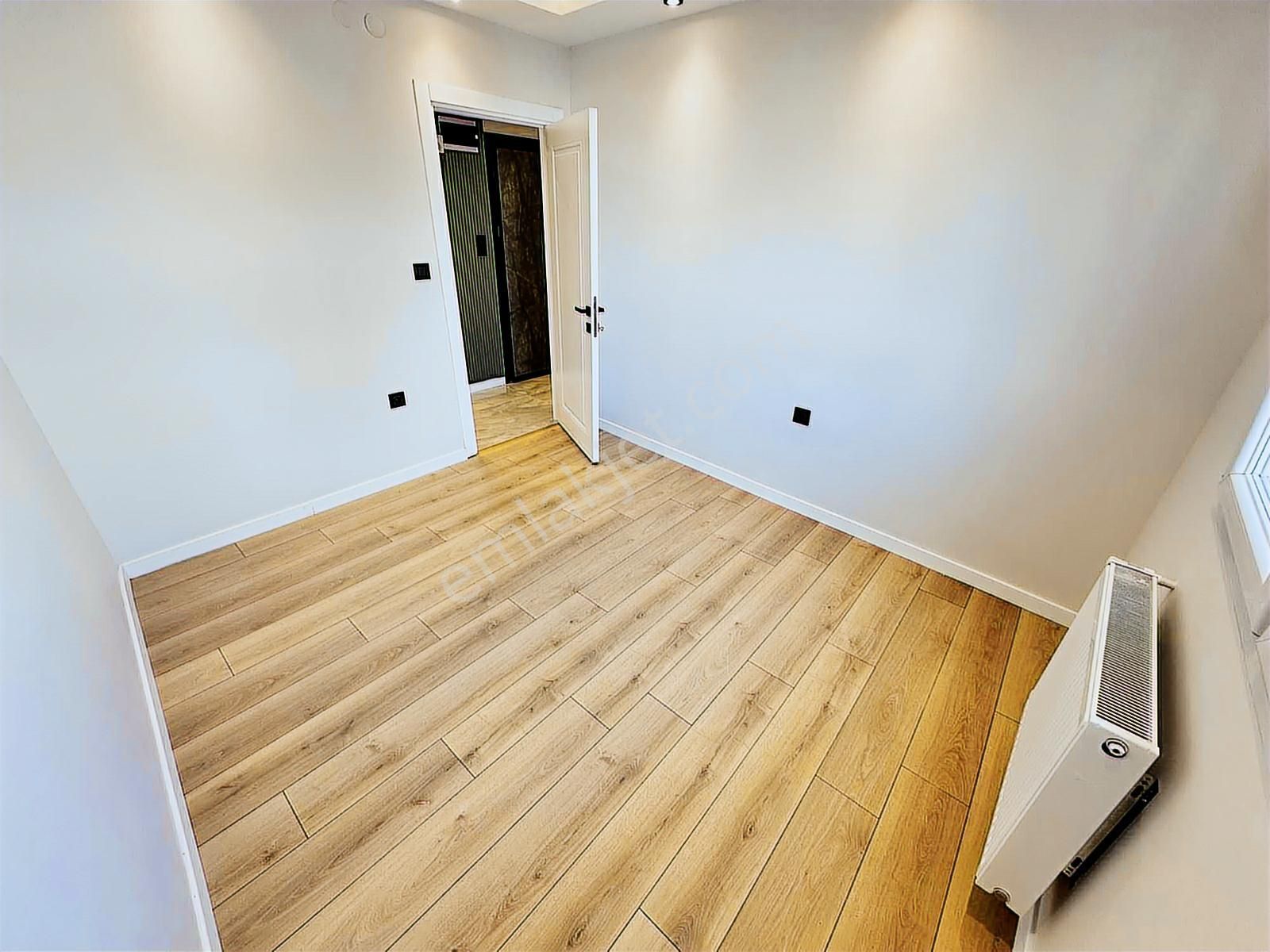 Balçova Çınar Sokak'ta 3+1 110 M2 Ultra Lüx Daire - Görsel 15