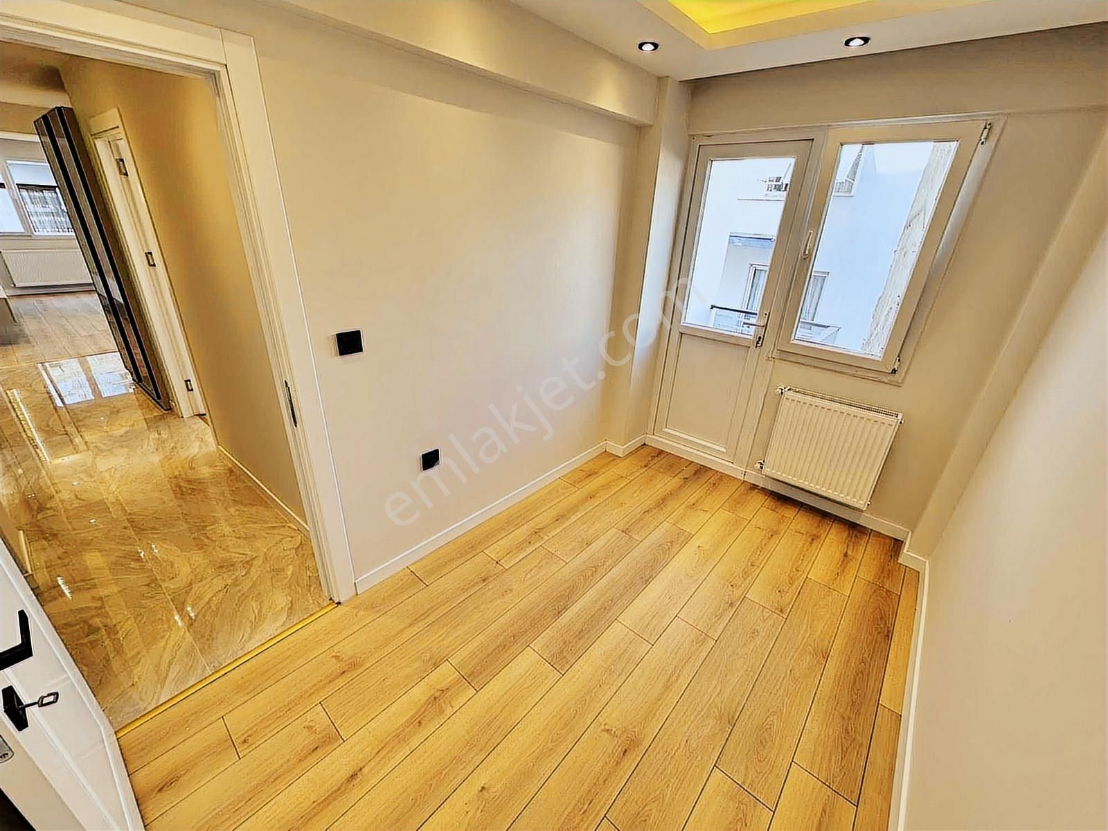 Balçova Çınar Sokak'ta 3+1 110 M2 Ultra Lüx Daire - Görsel 24