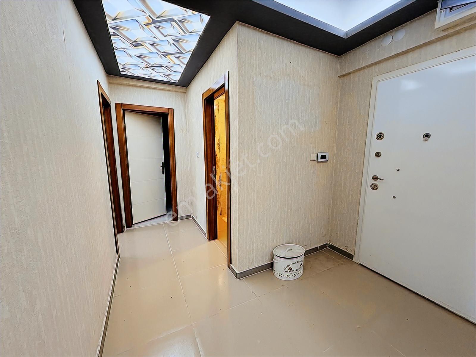 Keçiören De 3+1 Kat Konumlu Teras Balkonlu Cadde Yakını Daire - Görsel 33