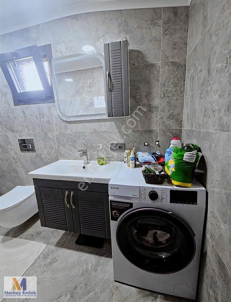 Merkez'den 3+1 Üç Cephesi Bahçeli Satılık Villa - Görsel 22