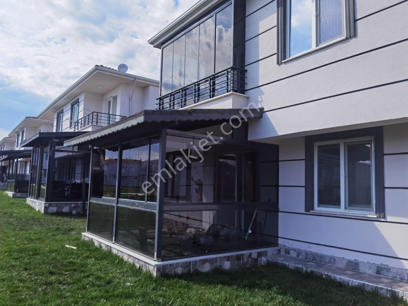 Edirne Enez Atakentte Satılık Villa 4+1