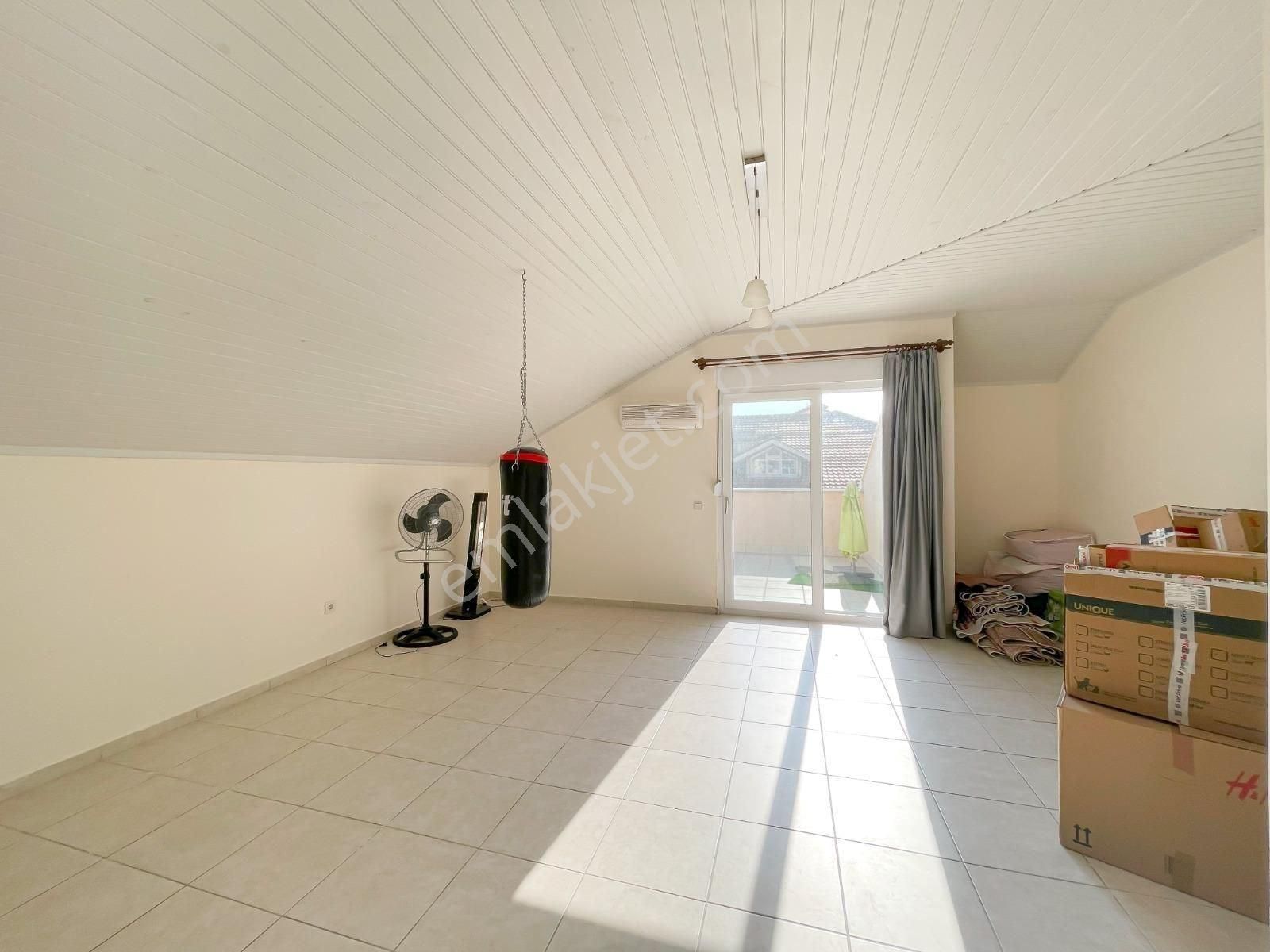 Alanya Oba’da Full Eşyalı Sosyal Tesisli Sitede 4+1 Lüks Penthouse Daire - Görsel 21