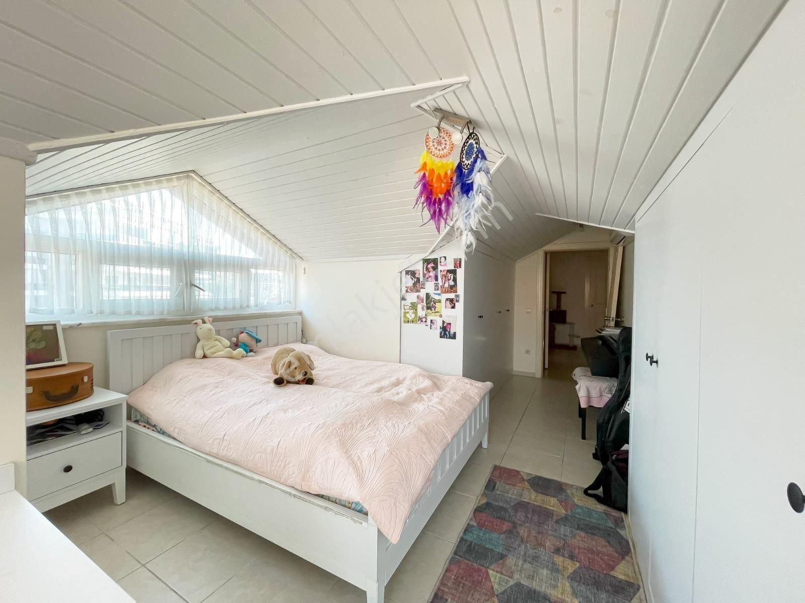 Alanya Oba’da Full Eşyalı Sosyal Tesisli Sitede 4+1 Lüks Penthouse Daire - Görsel 18