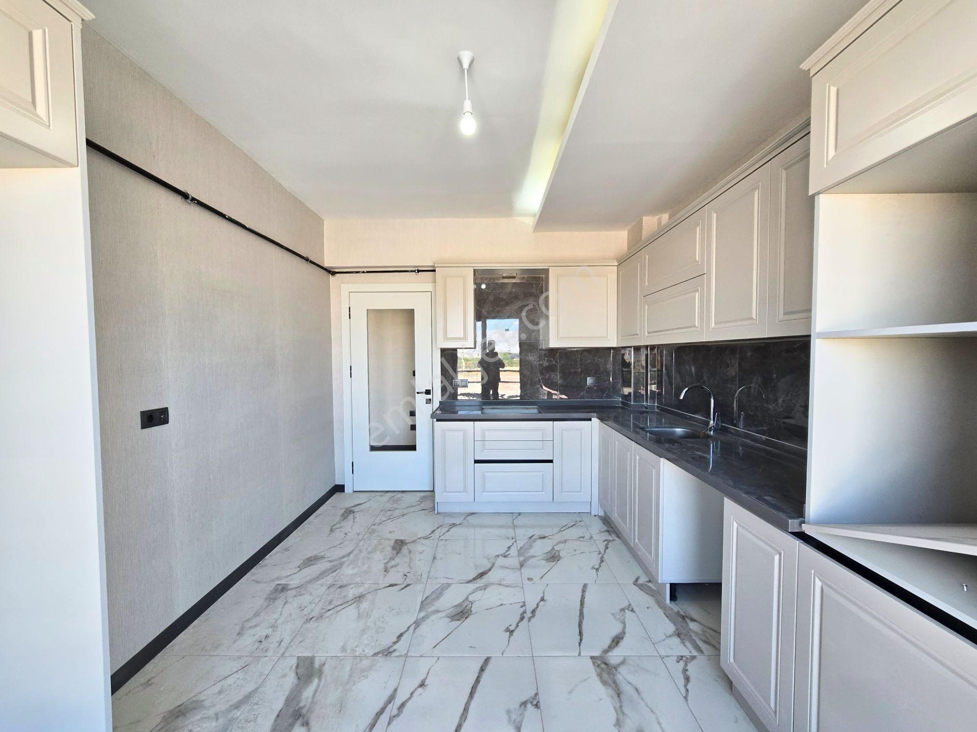 Sille Ak Mah. Nezih Konumda İşyapar Gayrimenkul'den Sıfır Lüks 3+1 Daire - Görsel 15