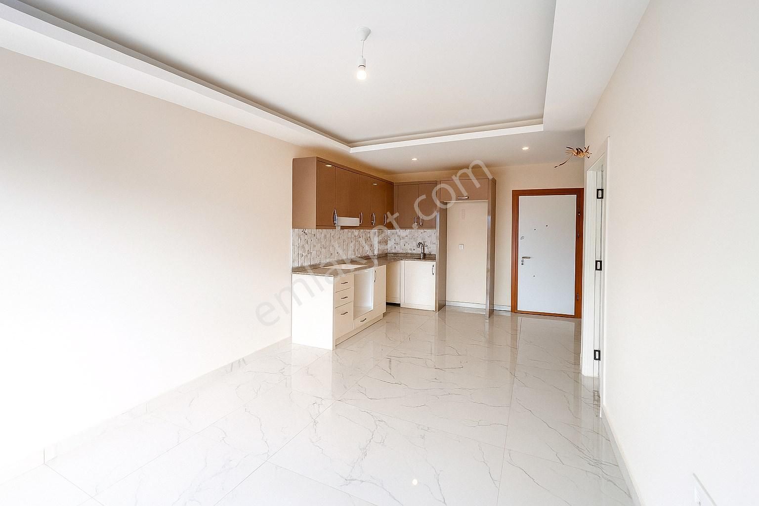 Alanya Oba’da Sıfır, Sosyal Tesisli 1+1 Modern Daire
