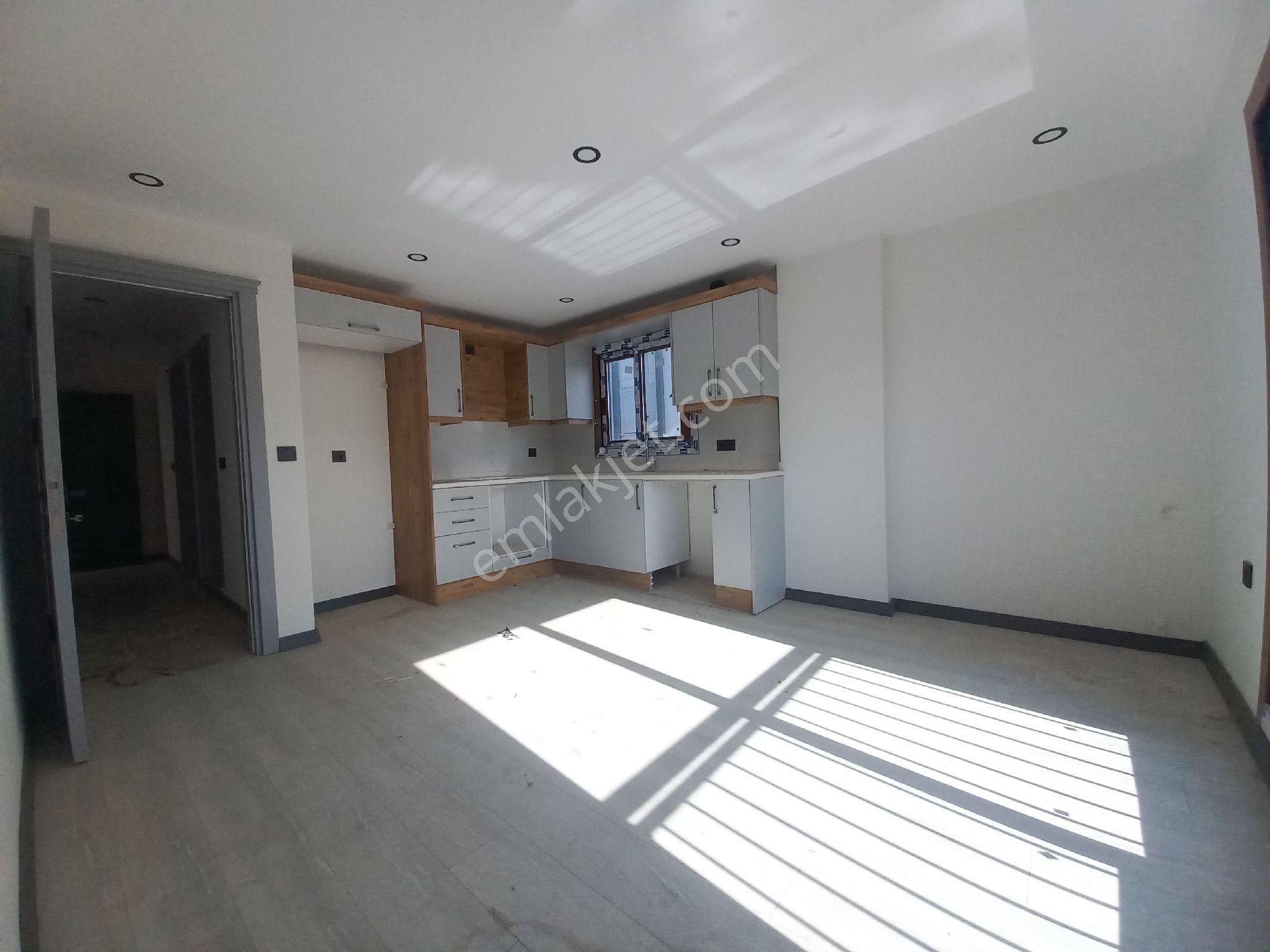 Didim Altınkum Plajına 900 M Mesafesinde Satılık 2+1 Daire Asanörlü - Görsel 3