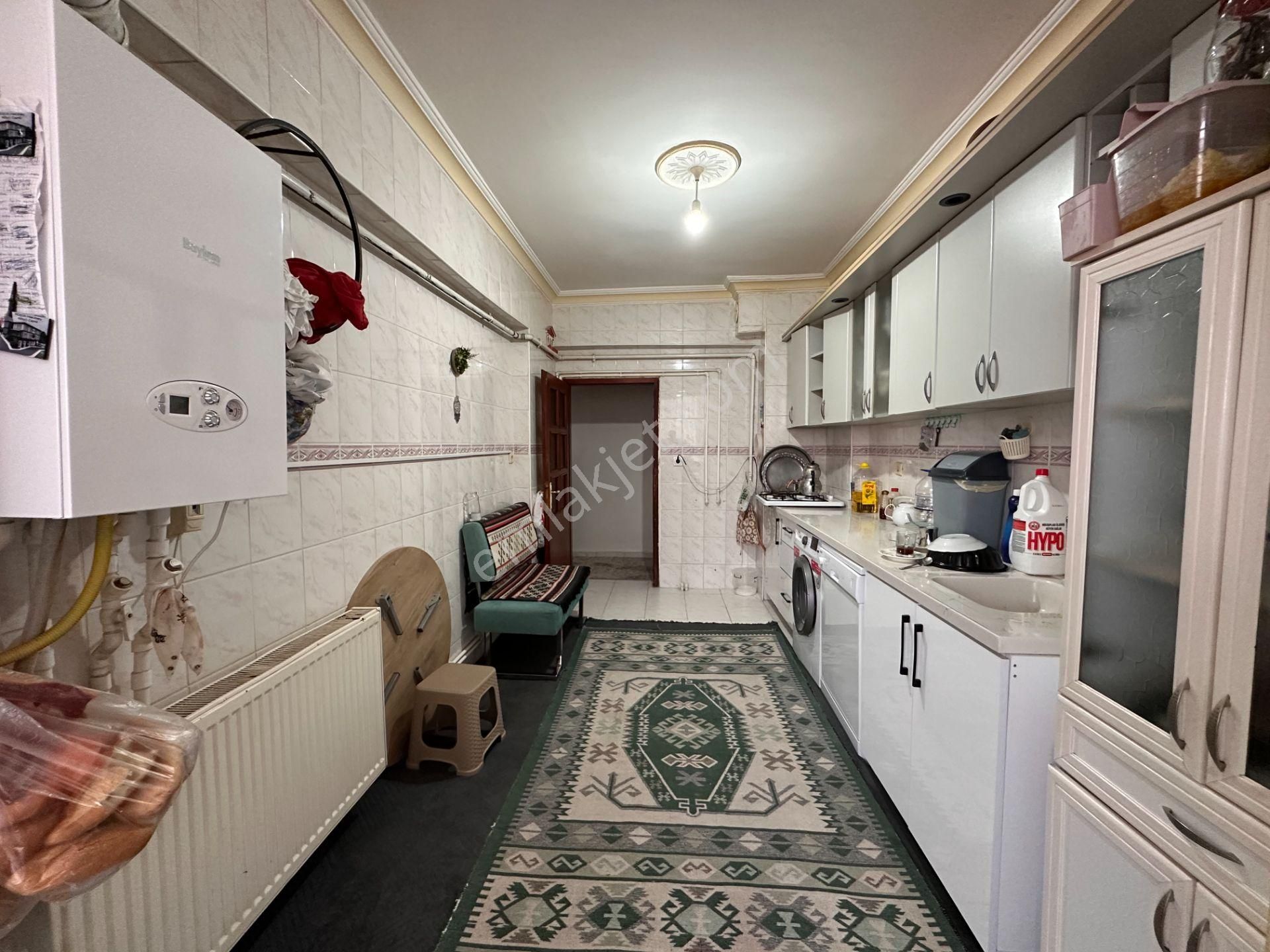 Kalecik Emlak'tan T.ileri Mah. Site İçerisinde Güney Batı Ceheli 5+1 Dublex