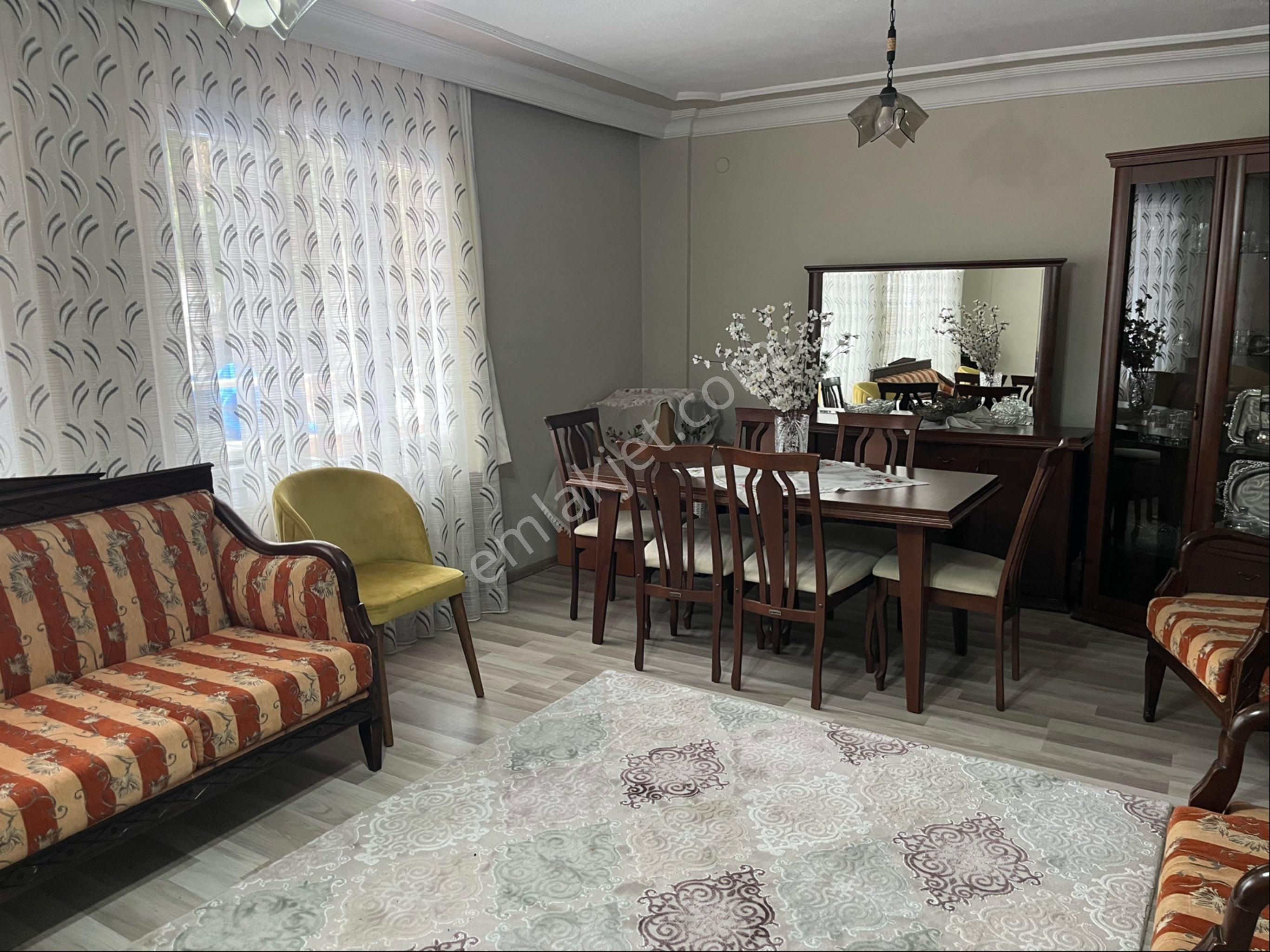 Cadde Üzerinde 3+140 M2 Geniş Daire Merkezde - Görsel 26