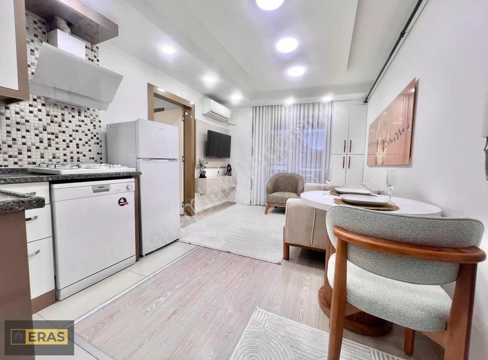 İstiklal Mahallesinde Satılık 1+1 Apart - Görsel 20