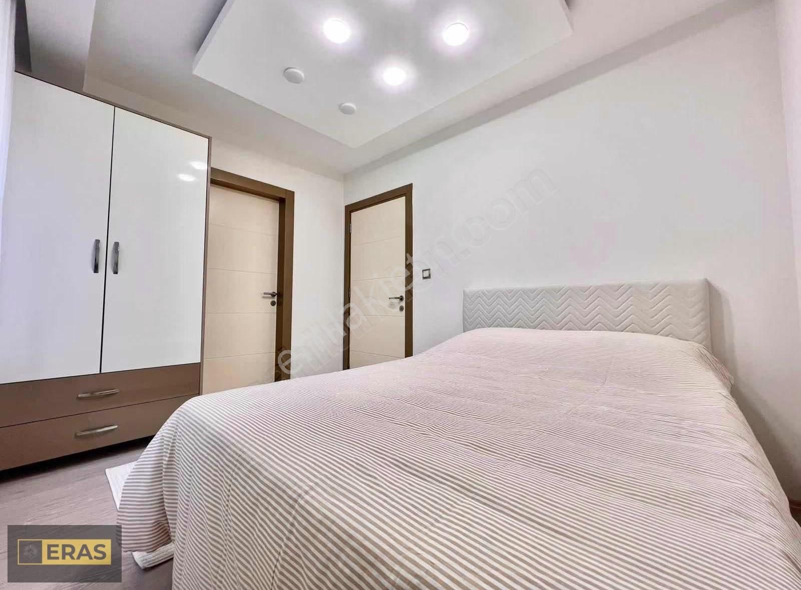 İstiklal Mahallesinde Satılık 1+1 Apart - Görsel 5