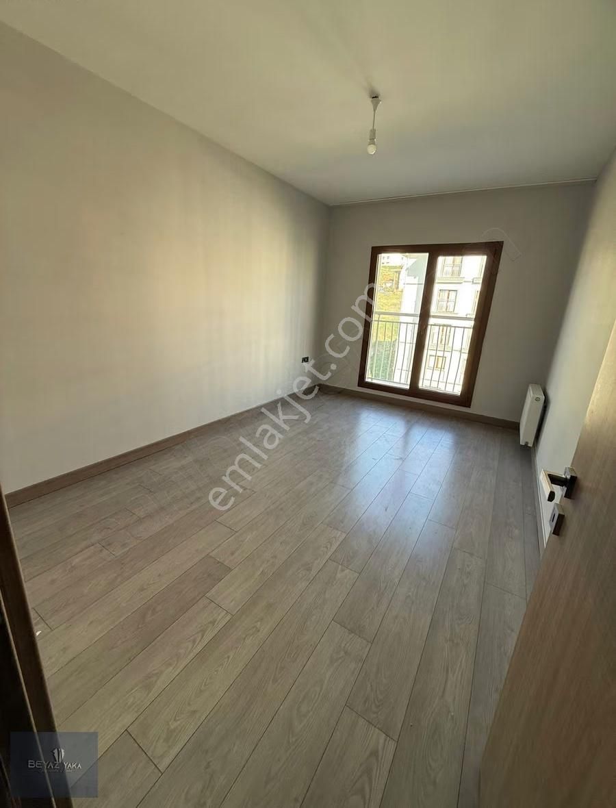 Beyaz Yaka'dan Bahçelievler Mahallesinde 3+1 Kiralık Daire - Görsel 3