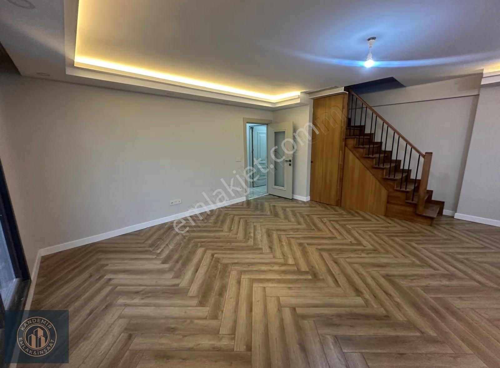 Namık Kemal'de 4+1 185 M2 Kaliteli İşçilik Satılık Daire - Görsel 11