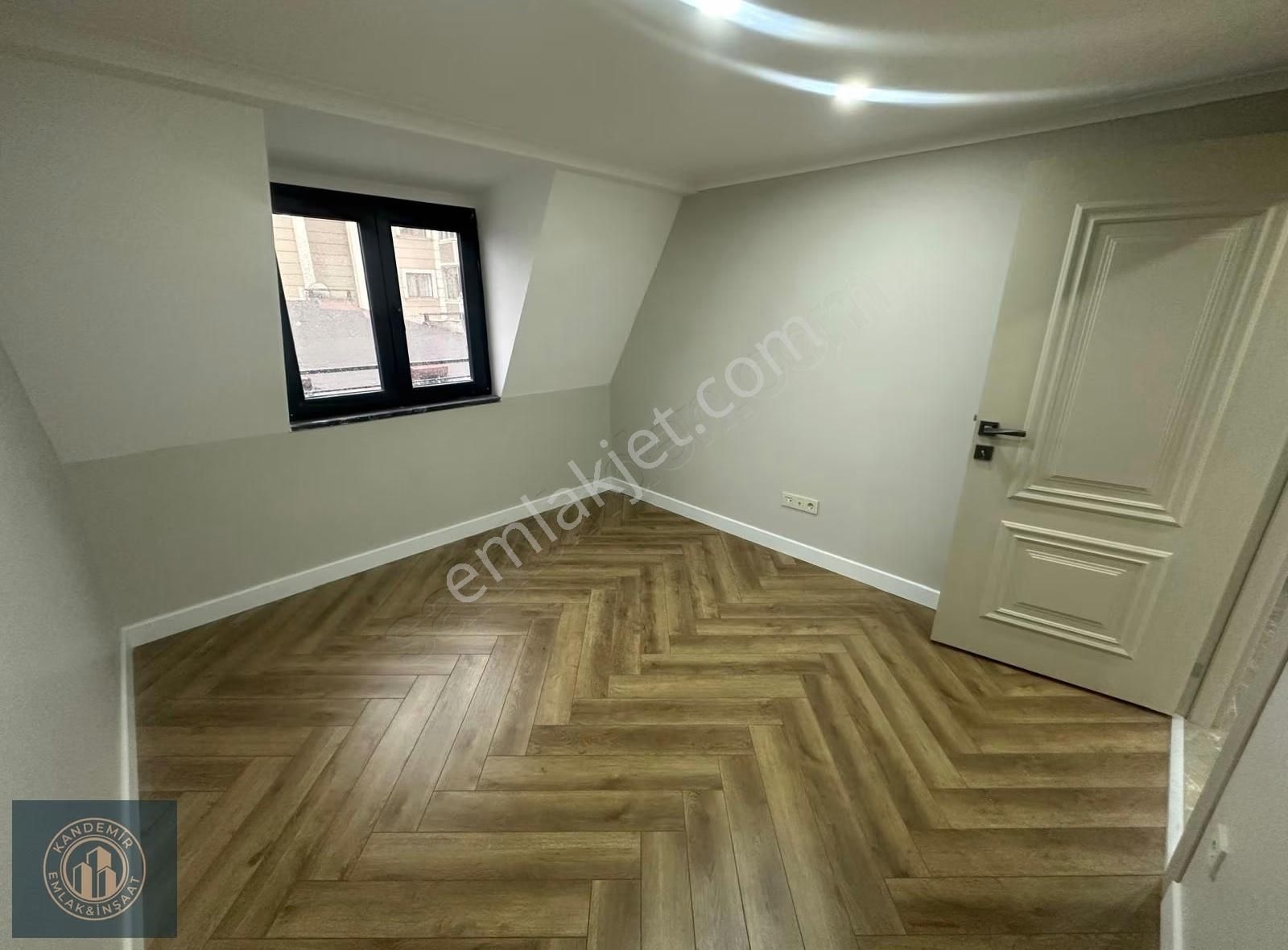 Namık Kemal'de 4+1 185 M2 Kaliteli İşçilik Satılık Daire - Görsel 27