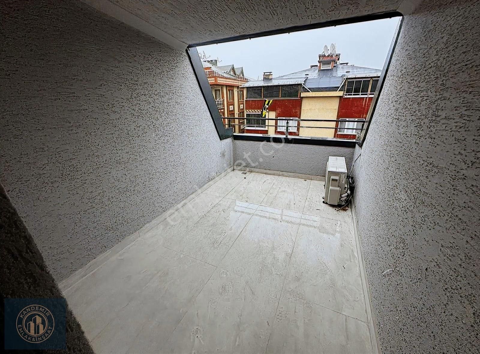 Namık Kemal'de 4+1 185 M2 Kaliteli İşçilik Satılık Daire - Görsel 8