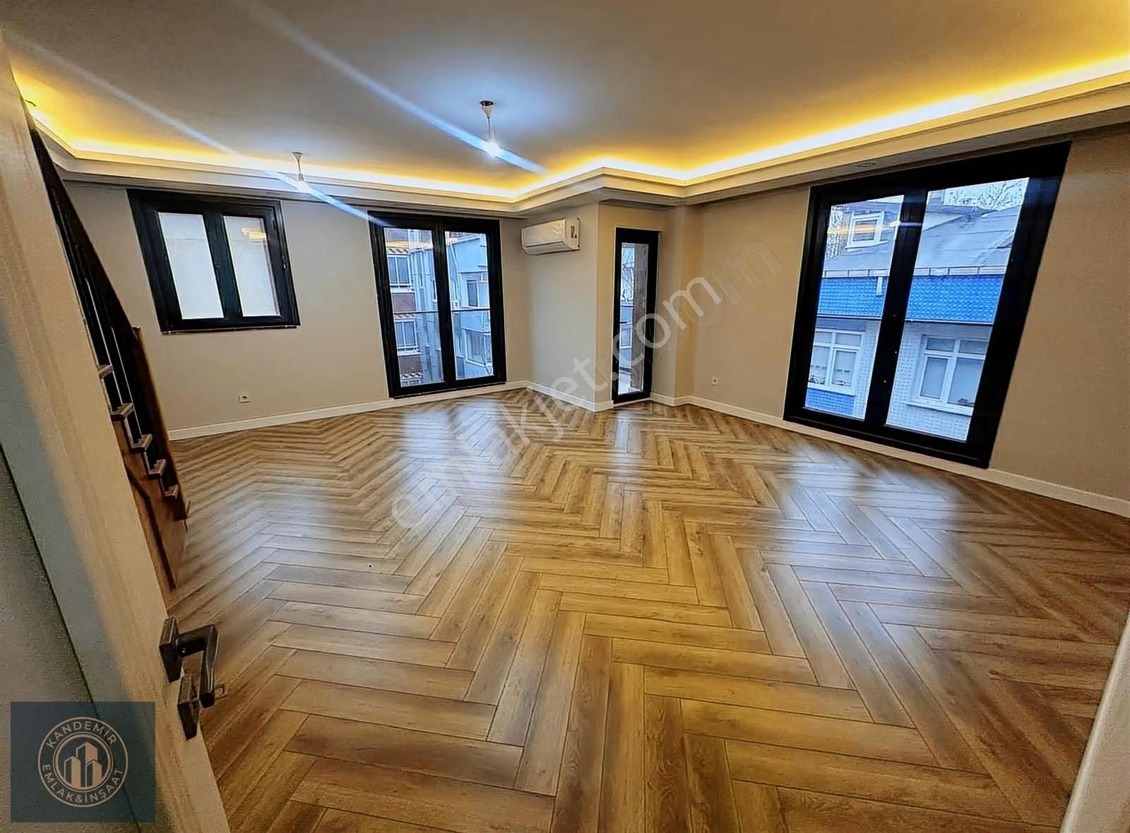 Namık Kemal'de 4+1 185 M2 Kaliteli İşçilik Satılık Daire - Görsel 32