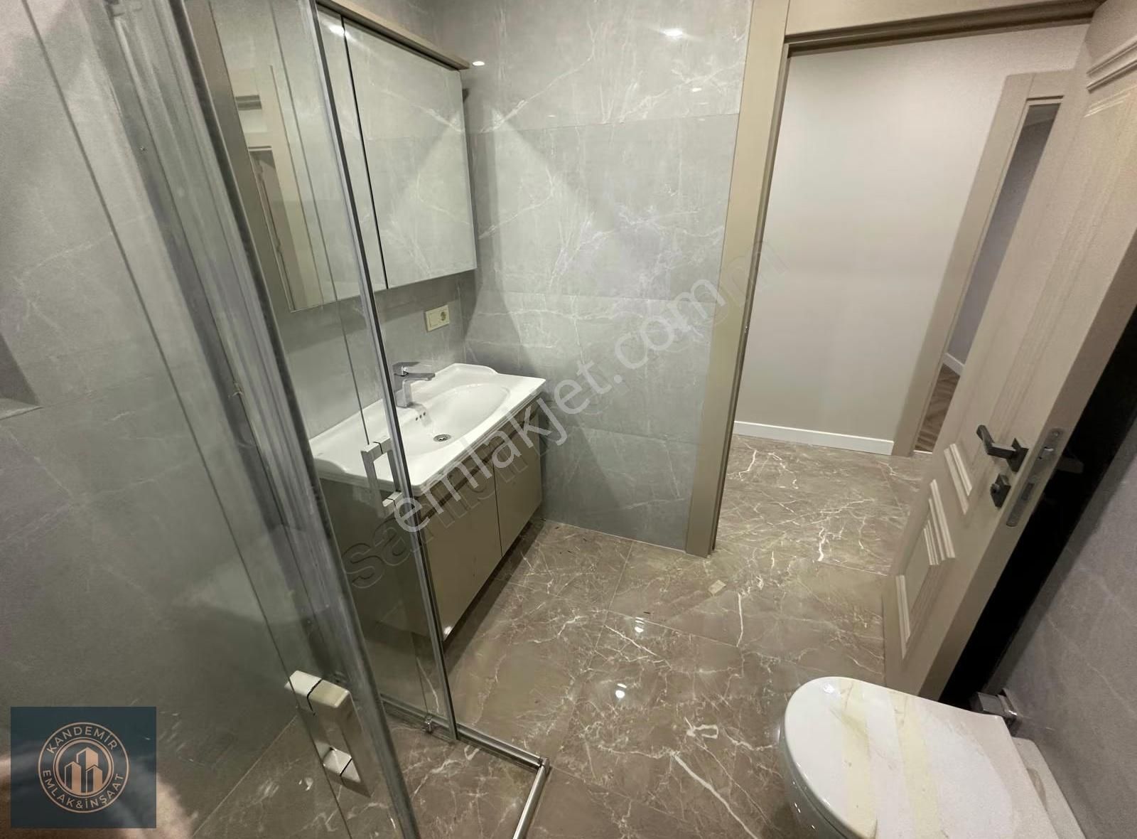 Namık Kemal'de 4+1 185 M2 Kaliteli İşçilik Satılık Daire - Görsel 31