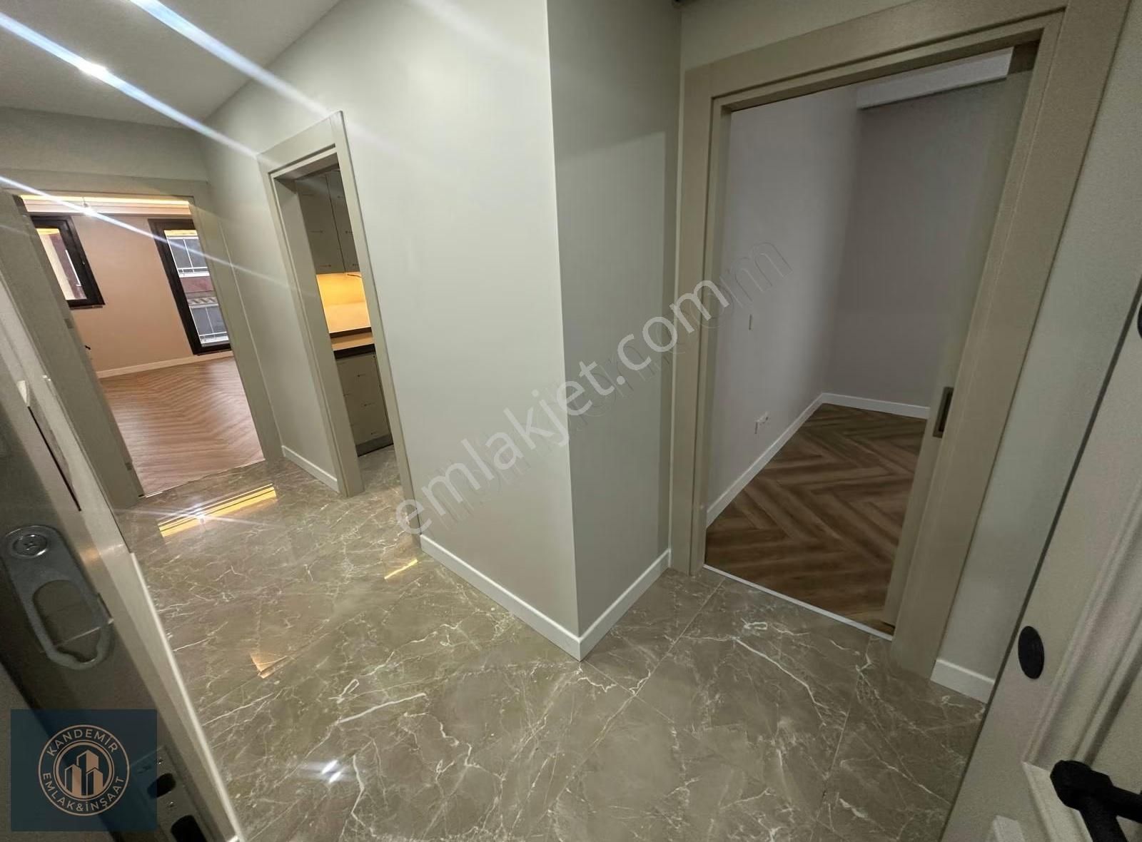 Namık Kemal'de 4+1 185 M2 Kaliteli İşçilik Satılık Daire - Görsel 4