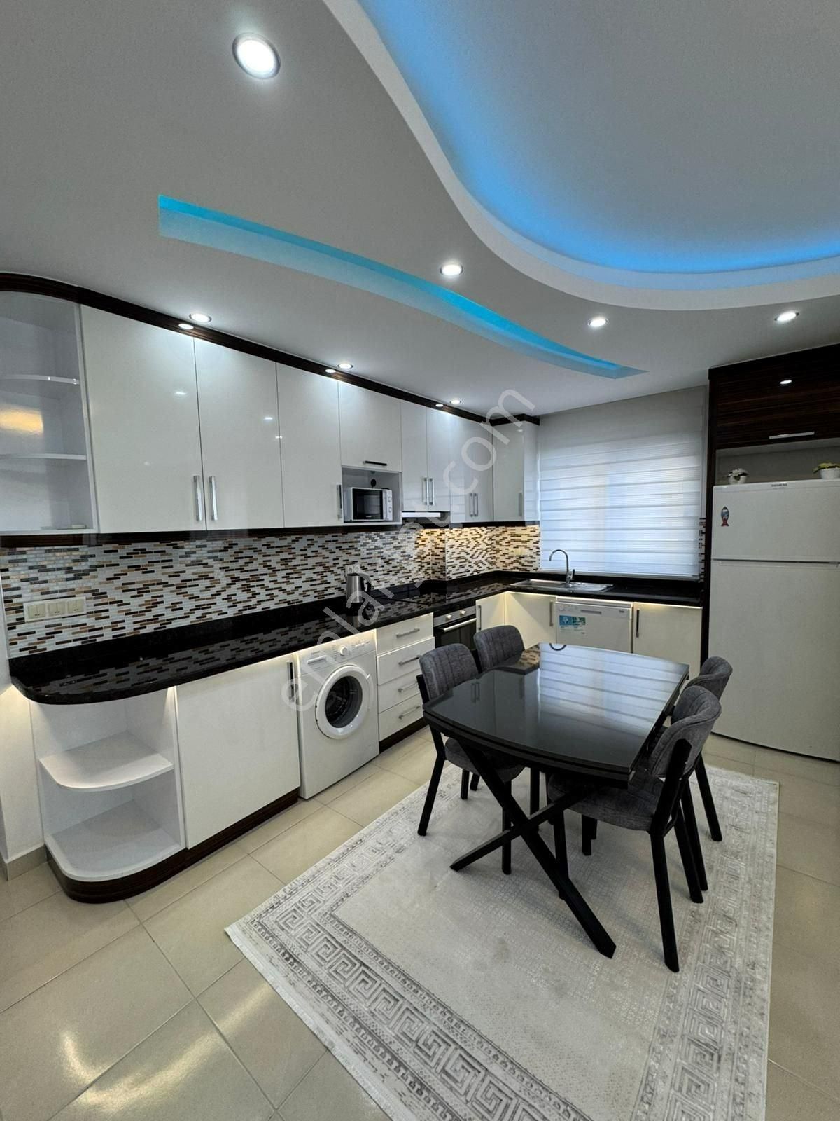 Alanya Mahmutlar’da Denize 350 M – Full Aktiviteli Sitede Lüks 2+1 Daire - Görsel 5