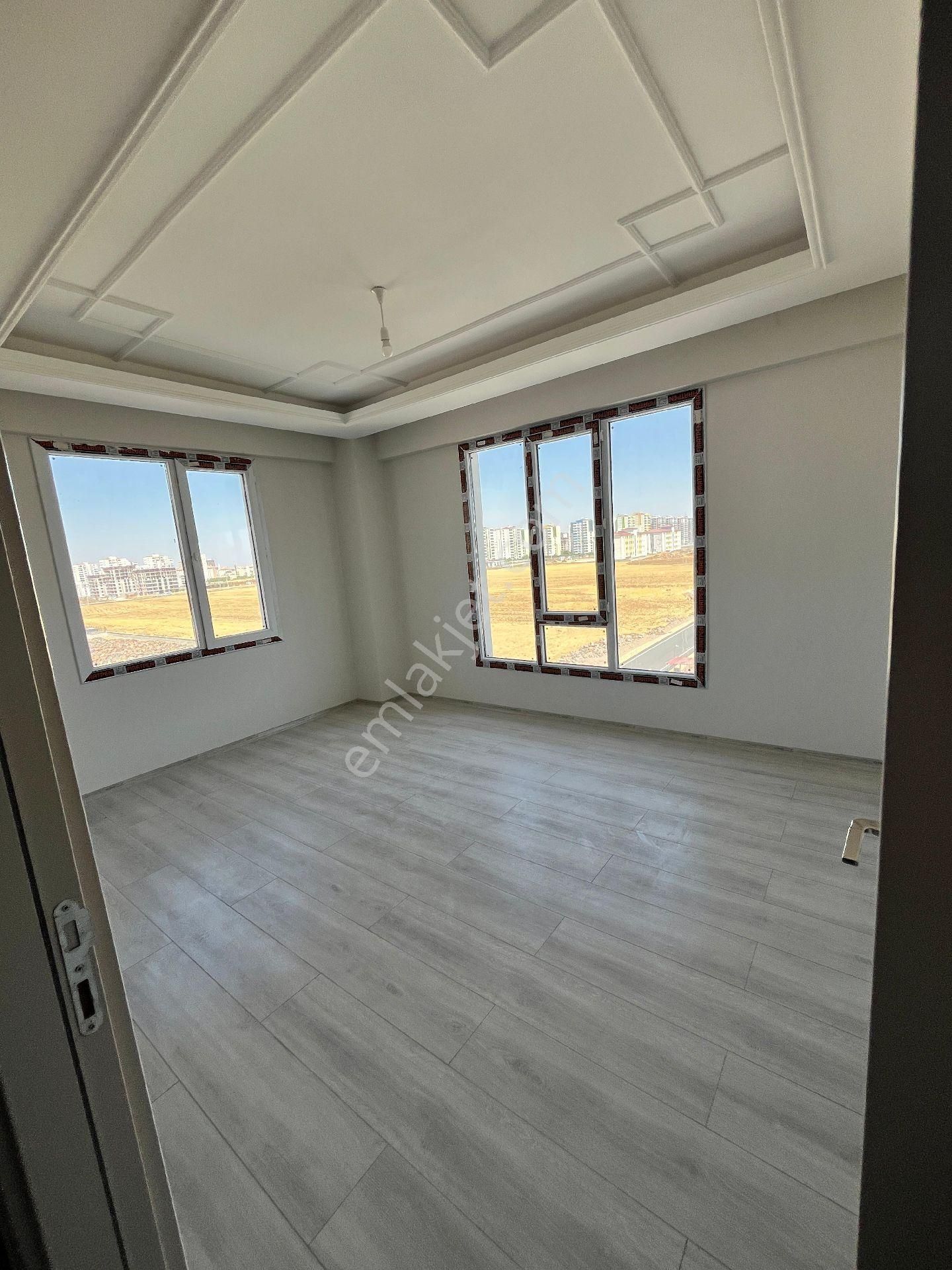 Elif Gayrimenkul Den Cezaevi Karşısı Livia Yapıda 2+1 Kiralık Daire - Görsel 6