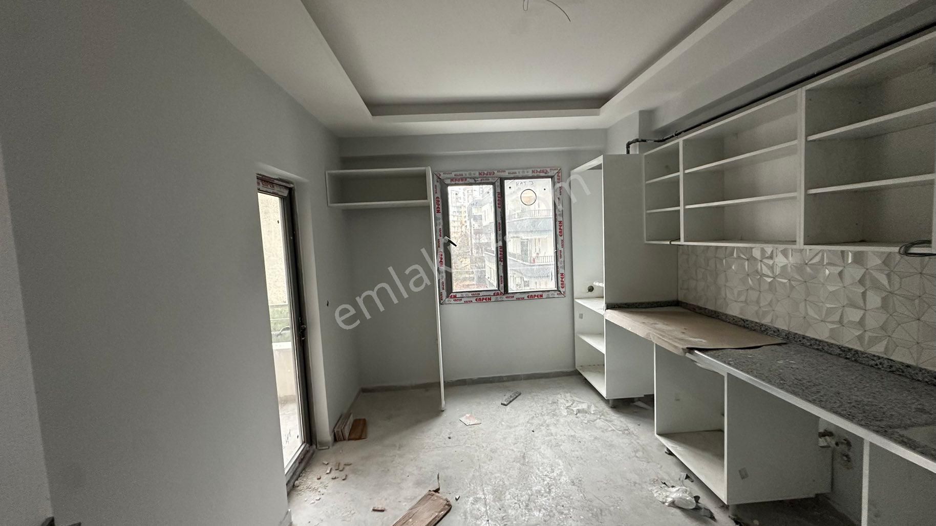 Deniz Gayrimenkul’den Ertuğrul Gazi’de Satılık Lüx + Sıfır Kat Seçenekli Daireler - Görsel 10