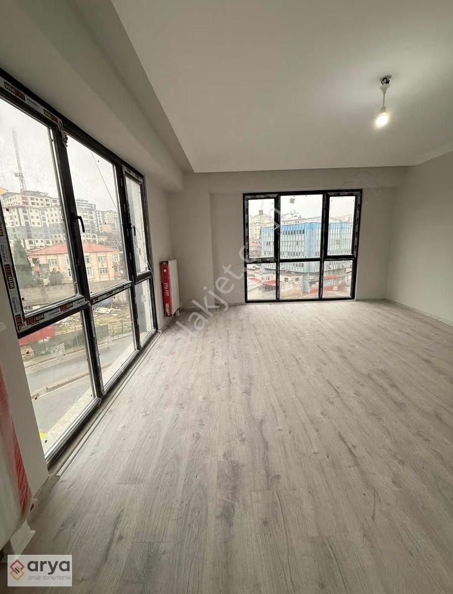 Aras Cadde Projesinde Sıfır 4+1 Satılık Daire - Görsel 13