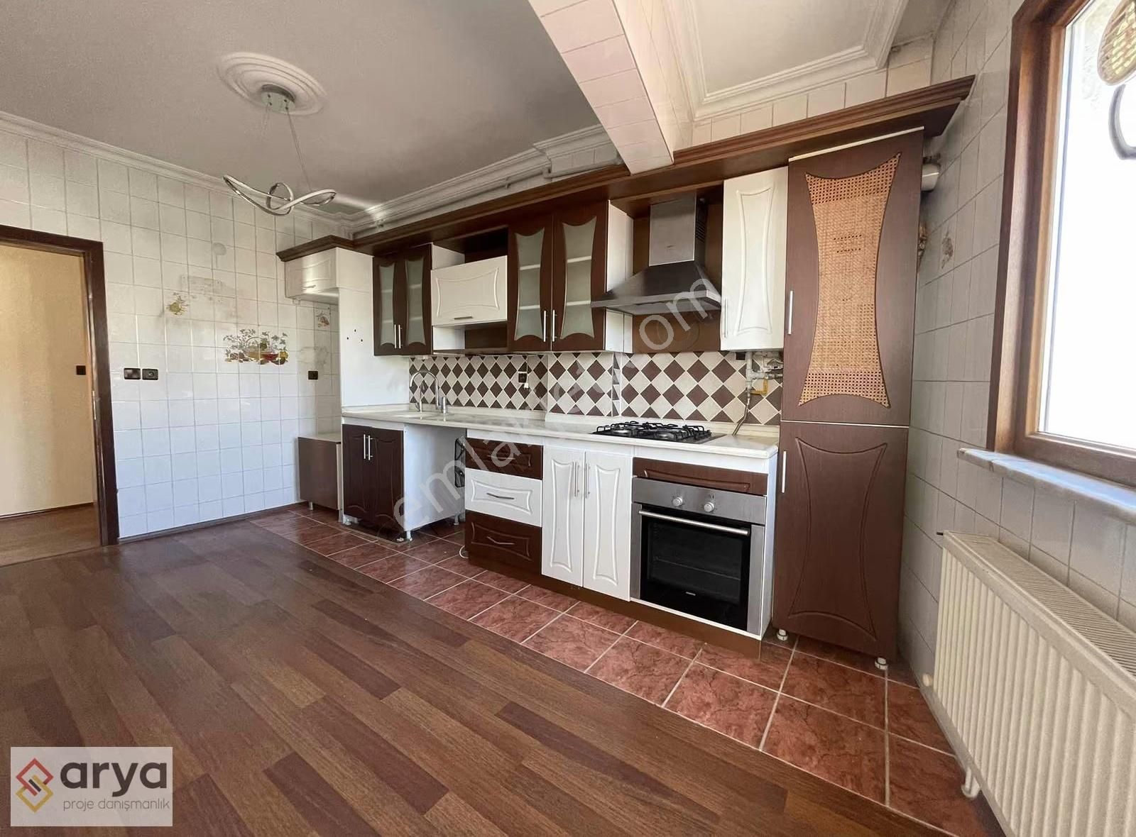 Çınardere Caddesi Üzerinde,geniş ,çift Balkon Satılık 3+1 Daire - Görsel 16