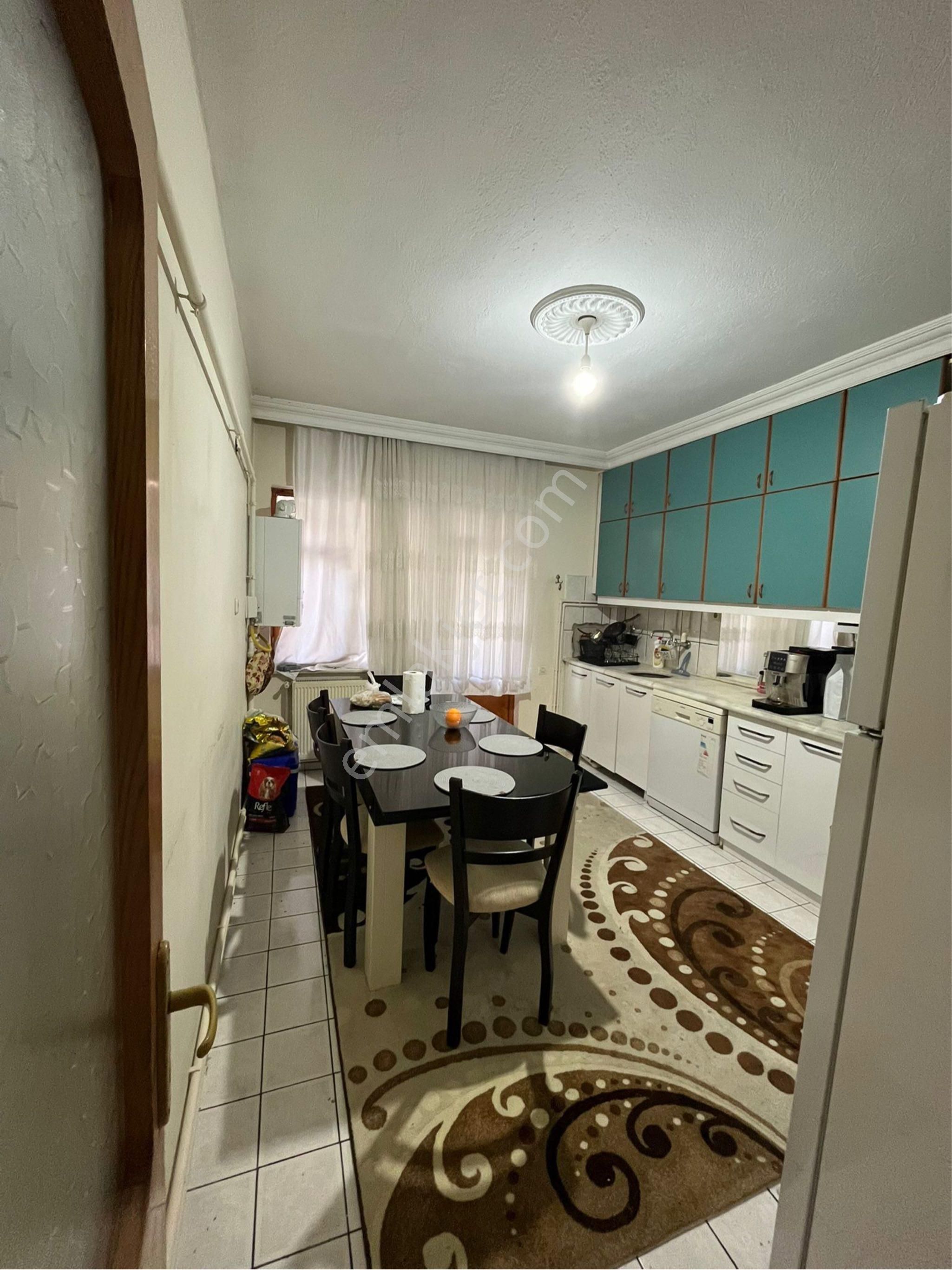 Çarşı Merkezde Site İçerisinde 3+1 Satılık Daire - Görsel 3