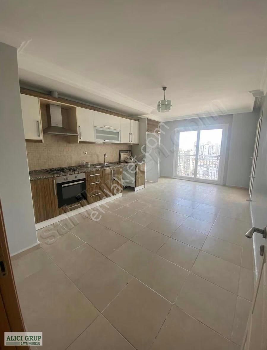 #pınar Mahallesi Geniş Oturumlu 3+1 Kapalı Mutfak Satılık Daire