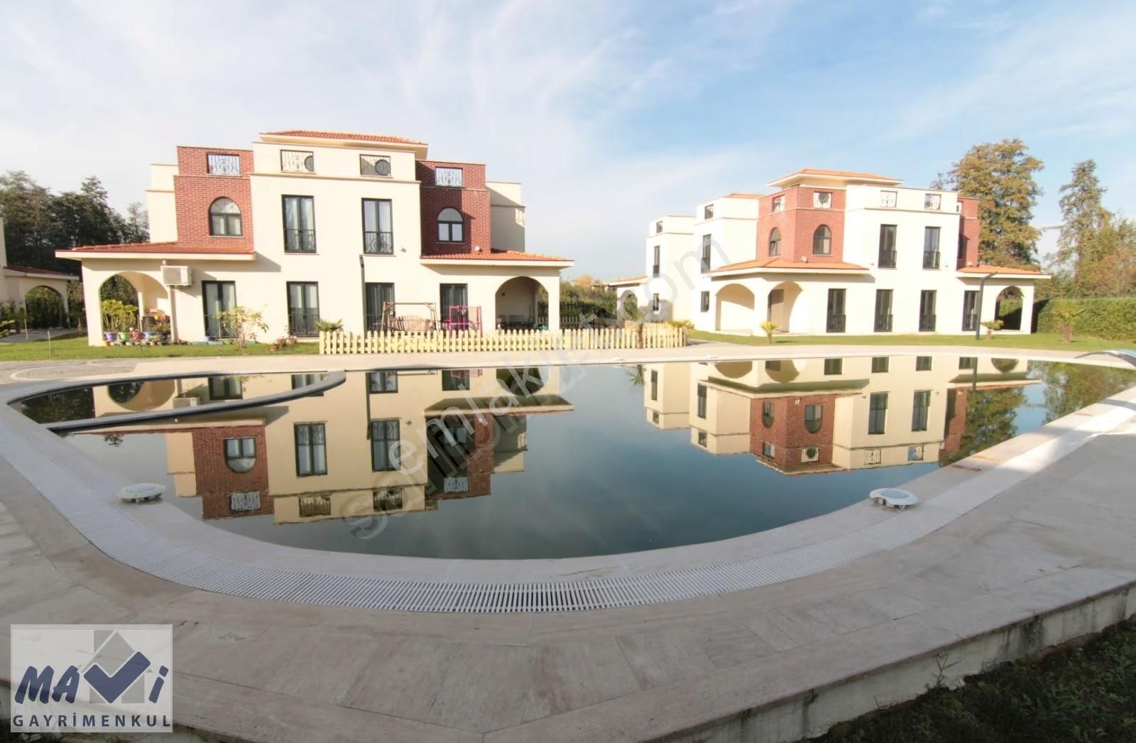 Mavi'den Kırkpınar'da Site İçi Bahçeli Havuzlu 3+1 Kiralık Villa - Görsel 5