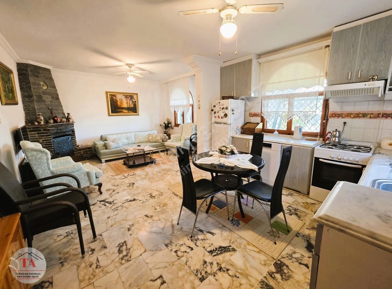 Bodrum Güvercinlikte Eşyalı 2+1 Bahçe Katı Kiralık Daire