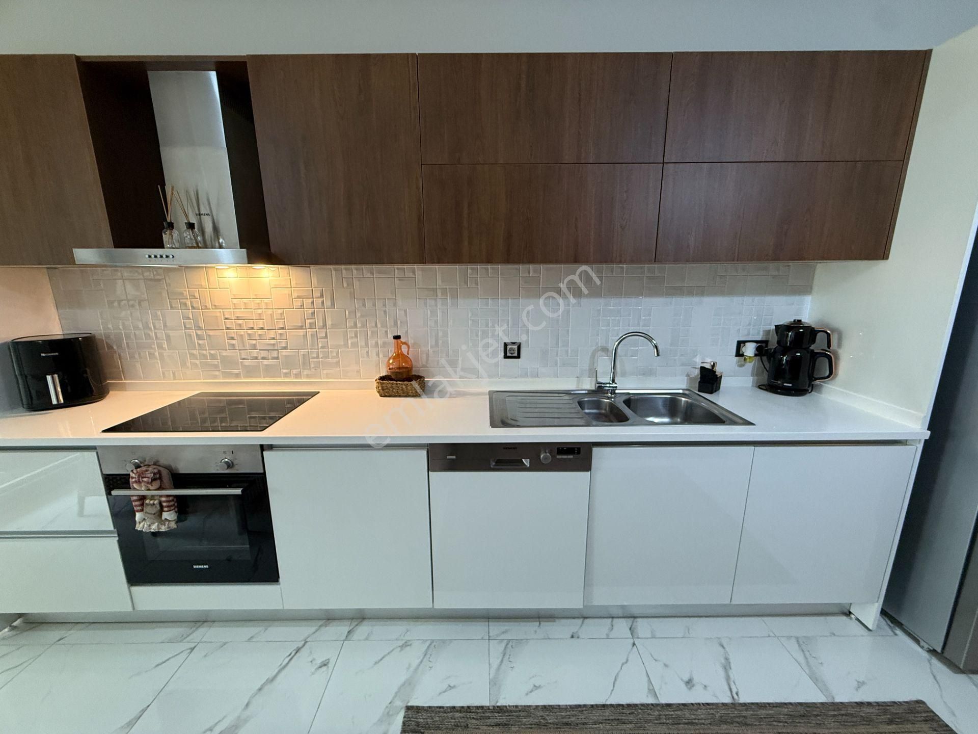 Park Yaşam Santorini Satılık 3+1 Daire Ara Kat Peyzaj Manzaralı - Görsel 6