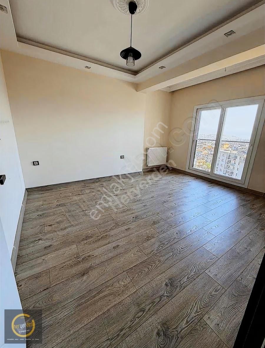 Karabağ'larda Harika Teras Manzaralı 4+1 Satılık Daire - Görsel 15
