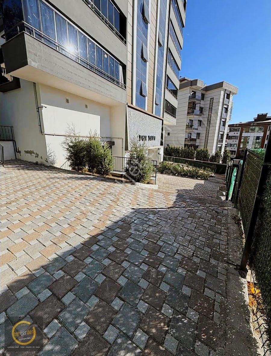 Karabağ'larda Harika Teras Manzaralı 4+1 Satılık Daire - Görsel 16