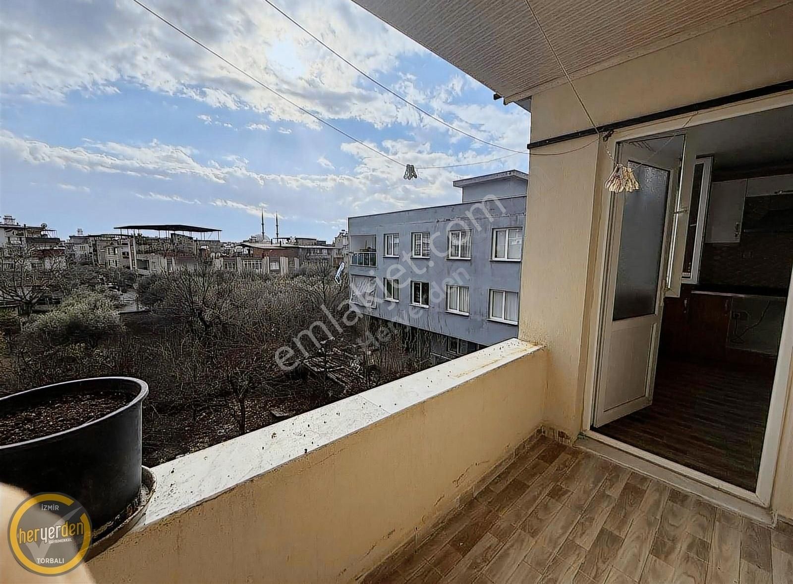 Kiralık Torbalı Atatürk'te Geniş, Kilerli 2+1 Daire - Görsel 9
