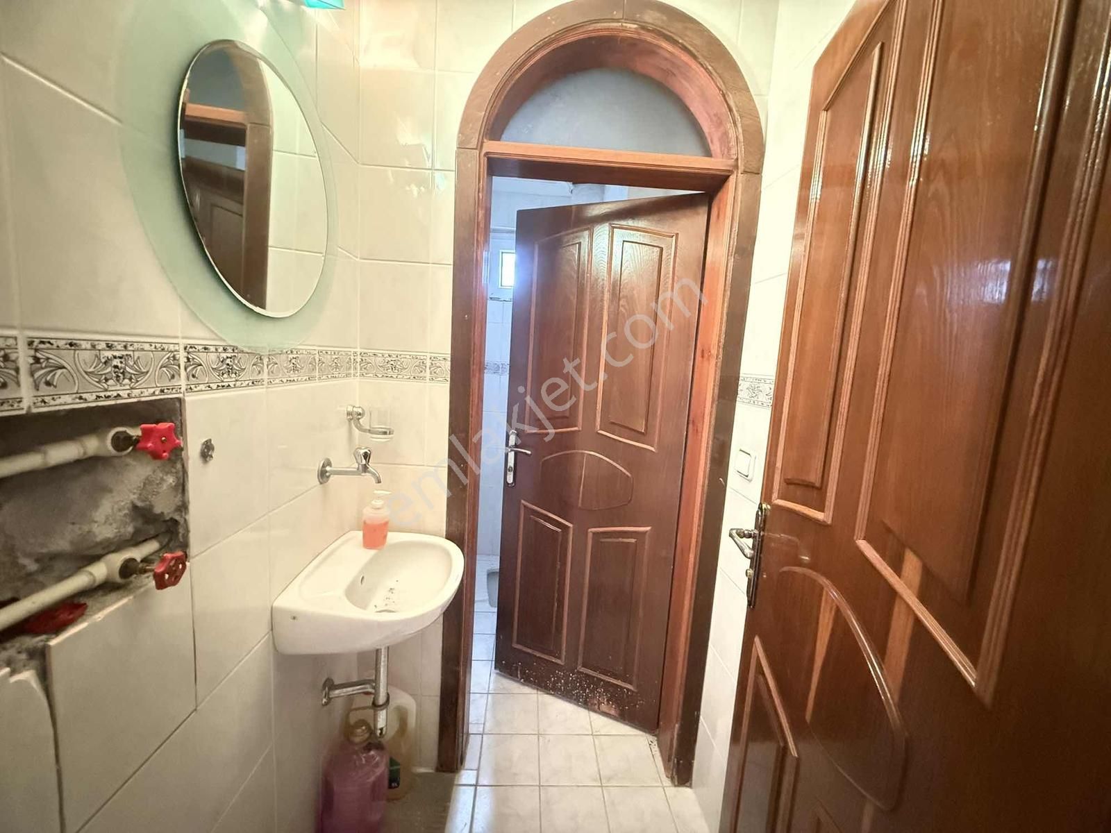 Emsalsiz Bir Yaşam: Denize Sıfır 7+1 Müstakil Villa - Görsel 18