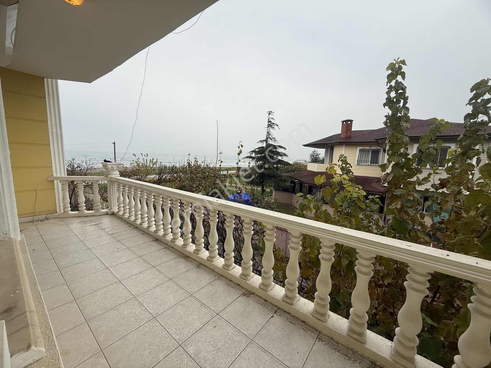 Emsalsiz Bir Yaşam: Denize Sıfır 7+1 Müstakil Villa - Görsel 6