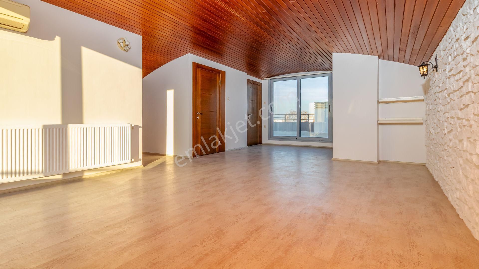 Güzelbahçe Oasis Evleri Satılık 4+1 Teraslı Dubleks Daire Boş - Görsel 31