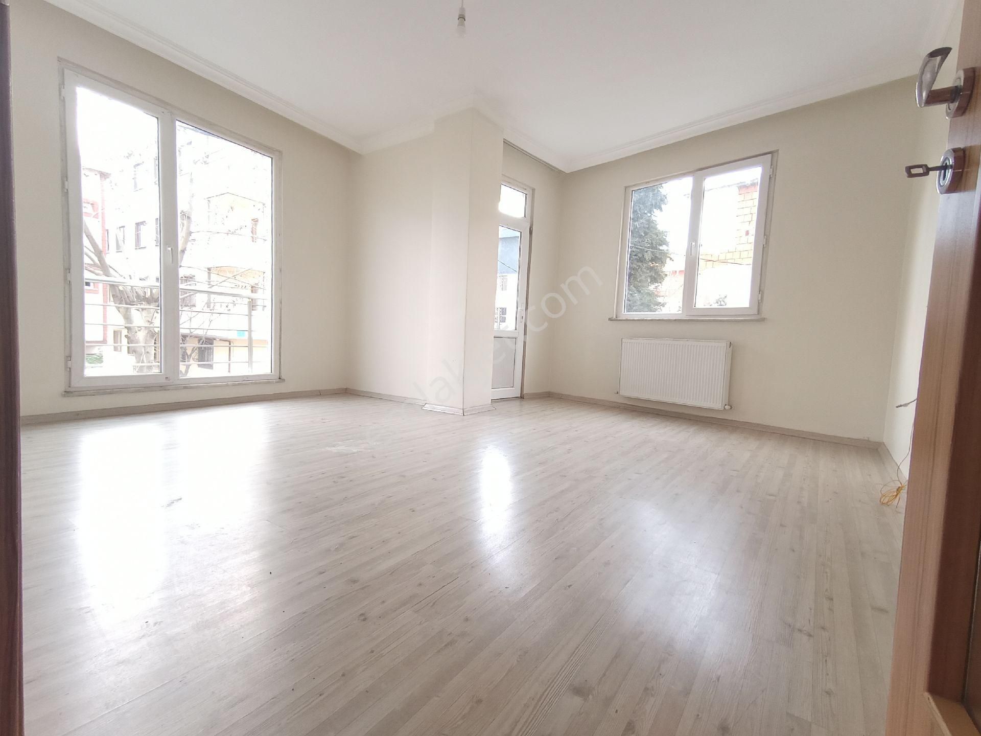 Yenidoğan Merve Mah De⭐2+1,85m2 Arakat Daire - Görsel 3