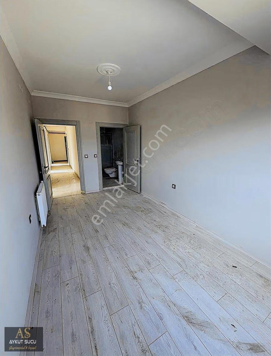 Ana Caddeye Sıfır, Manzaralı, Site İçi 3+1 Ultra Lüks - Görsel 4