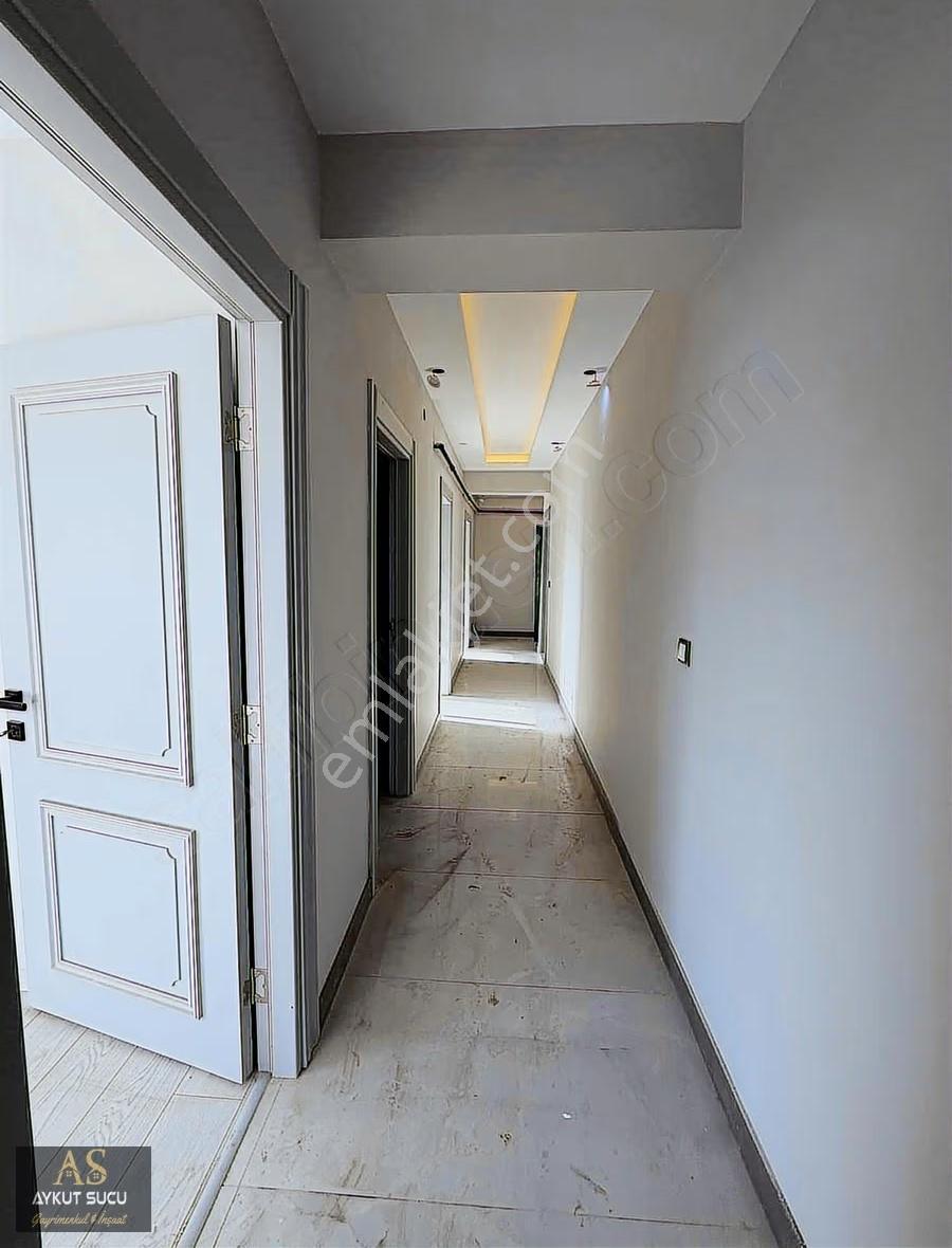 Ana Caddeye Sıfır, Manzaralı, Site İçi 3+1 Ultra Lüks - Görsel 7