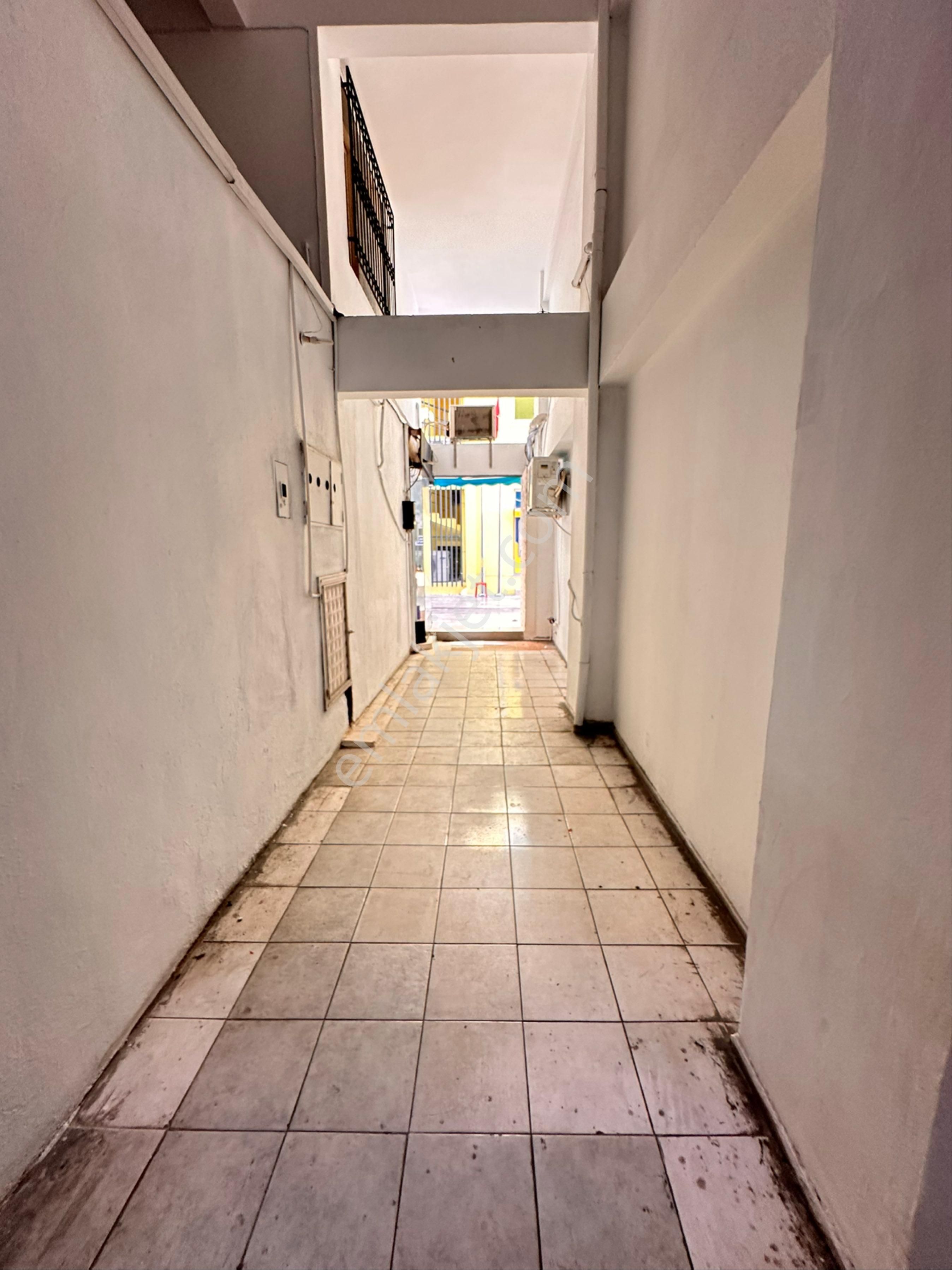 Marmaris Merkez’de Satılık Emsalsiz Deniz’e 50m Dükkan - Görsel 14